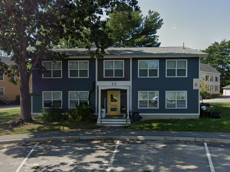 One of the multi-unit apartment buildings in Washington Gardens One of the multi-unit apartment buildings in Washington Gardens